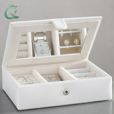 japanese free porm japan box rings /earrings /necklaces /pendants display stand shenzhen jewelry packaging wholesale